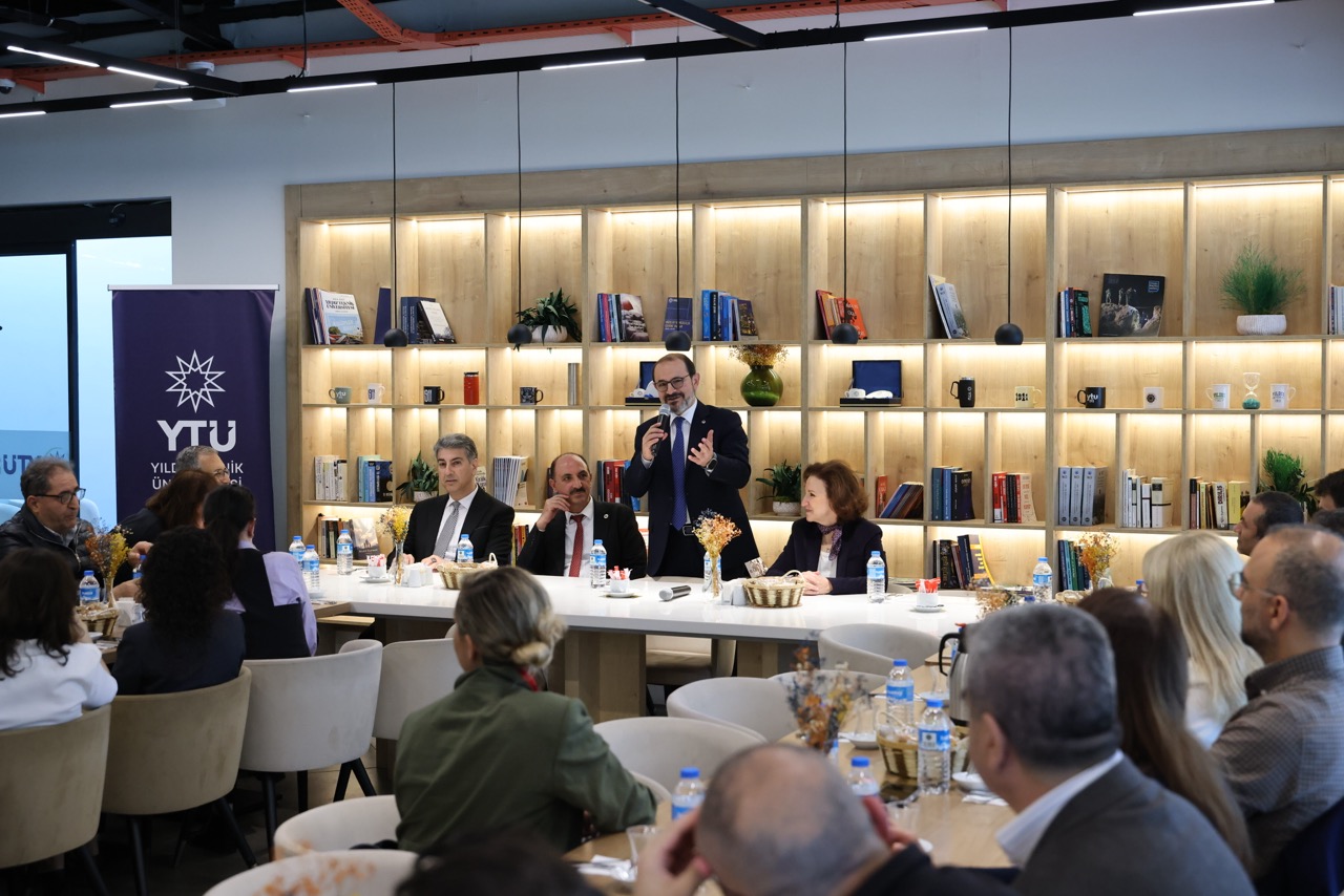 Rektörümüz akademisyenlerimizle bir araya geldi: İlk 100 vizyonumuza kilitlenmiş durumdayız