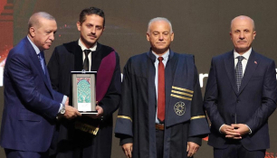 Yılın Doktora Tezi Ödülü