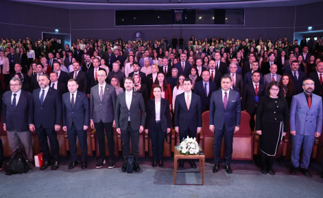 Yapay zekâ çağında eğitimin geleceği YTÜ’de ele alındı